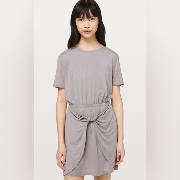 Lululemon Unwind Your Mind Dress Size 6 - Picture 13 of 15